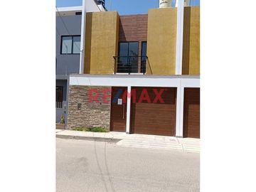 Casa Amoblada De Estreno En Alquiler Mcc//ID: 118375