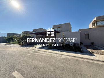 SAN FELIPE - VENDE CASA 3D 3B COND. ALTOS DE MONASTERIO