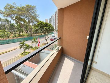 Venta de Departamento Frente a Campo de Marte - Jesus Maria