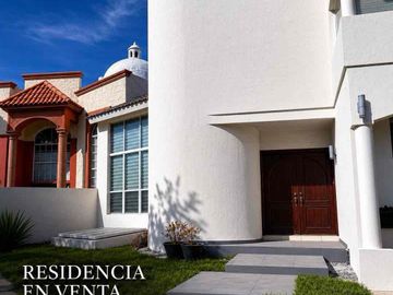 RESIDENCIA EN VENTA
