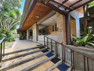 La Vista Quezon City House and Lot For Sale