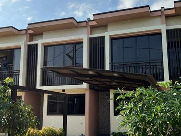 Brandnew Modern Elegant House and Lot for Sale in...