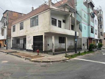 CALLAO CASA EN VENTA   - Mz.J Lt 10