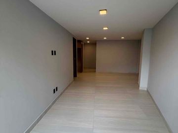 Departamento en Renta con Balcón – Corazón de la Colonia...