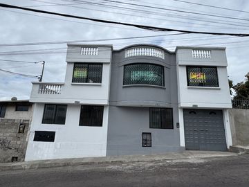 Casa de arriendo norte de quito sector bella aurora para...
