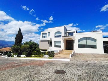 Espectacular propiedad de venta de oportunidad casa...