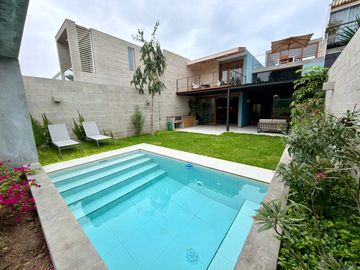 Casa única, de arquitectura contemporánea y con hermosa...