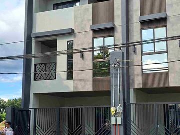 Elegant RFO 5BR House near Quezon City NO Downpayment