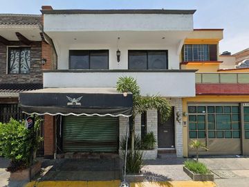 🏡 Casa en Venta en Fraccionamiento Las Américas –...