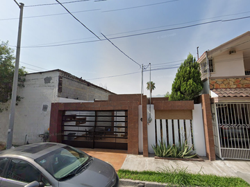 Casa en venta en Monterrey, Col. Bernardo Reyes