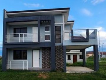 Preselling House and Lot in Malolos Bulacan Brandnew 2...