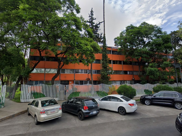 Excelente Departamento en Francisco del Paso y Troncoso...