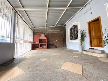 Se vende casa en Pascuales Paquisha