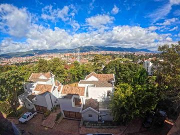 APARTAMENTO EN VENTA EN LINDARAJA – 170 m²,...