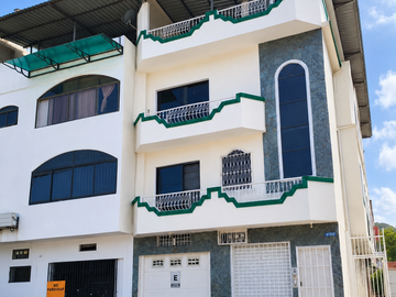PROPIEDAD COMERCIAL Y RENTERA EN VENTA NORTE DE GUAYAQUIL