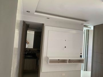 Apartamento de 3 alcobas con clost, 2 baños, cocina...