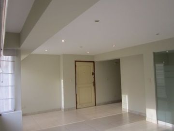 Departamento 2 DORM+2COCH+DEPO