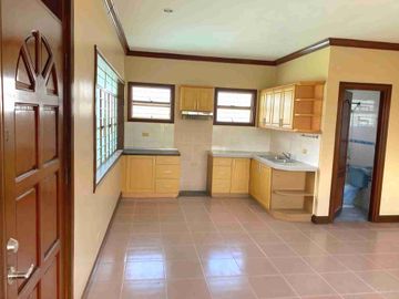3 Bedroom Apartment with 1-Parking Slot For Rent at New...