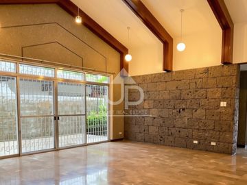 For Rent 3 BEDROOM HOUSE Ayala Alabang Village...