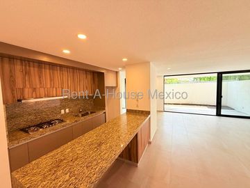 Departamento en Renta en Jurica | Planta Baja | Jardín...