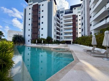 SE RENTA DEPARTAMENTO TRES RECAMARAS EN CUMBRES TOWERS