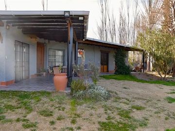 CASA QUINTA CON ENERGIA SOLAR