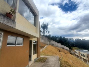 Casa Nueva a Estrenar de Oportunidad Conjunto...