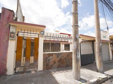 CASA RENTERA O PARA NEGOCIO SECTOR BANDA MUNICIPAL SUR...
