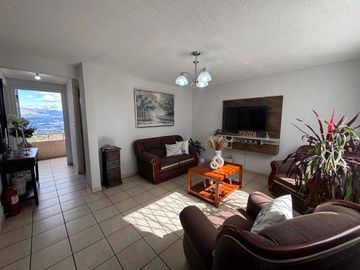 Venta casa de tres dormitorios en conjunto privado en...