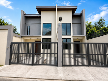 Near Marcos Alvarez Ready for occupancy Townhouse for...