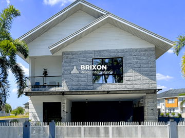 Luxury 5-Bedroom House For Sale in High-End Subdivision...