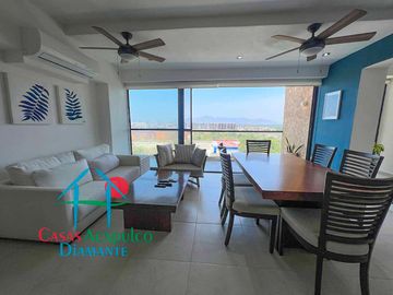 Roof garden con asador y jacuzzi, y terraza con vista a...