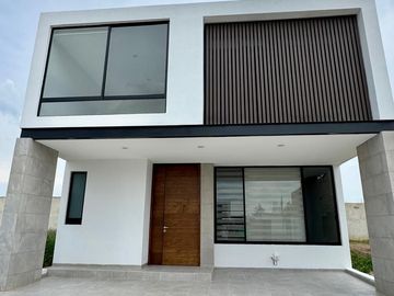 ESTRENA CASA EN RENTA - RINCONADA DE STA FE II