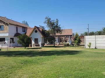 ARRIENDO ESPECTACULAR CASA EN COLONIA ALEMANA – PEÑAFLOR