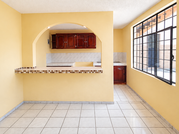 RENTA MINI DEPARTAMENTO SECTOR SANTA MÓNICA - CONOCOTO