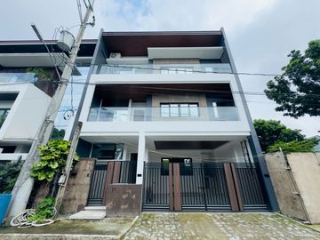 4 Bedroom Brand New Semi Furnished House and Lot for...