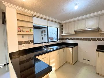 Casa en Renta Tumbaco en Conjunto privado