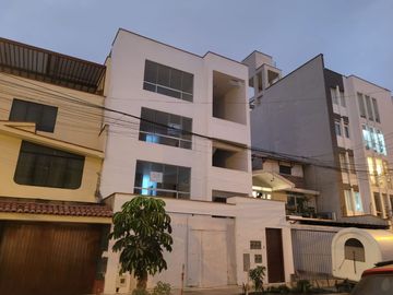 ¡Estrena Departamento En Rosario De Villa, Chorrillos!