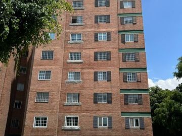 DEPARTAMENTO EN RENTA EN TORRE WINDSOR, A 3 MINUTOS DE...