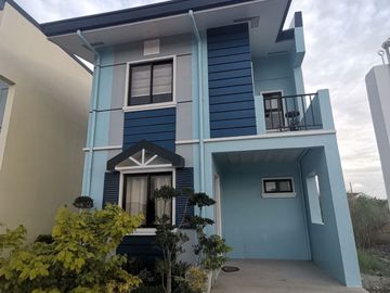 Preselling Brandnew 2 Storey with 3 Bedrooms House and...