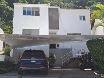 (CRS) CASA EN LA CAÑADA $8,890,000