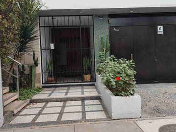 Vendo Casa San Isidro At 403 m2 Vivienda Proyecto o Negocio