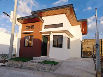 2BR House for Sale in Vista Alegre Bacolod City-AP