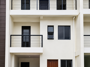 3-Storey Townhouse for Sale in Rosario, Pasig – 3BR,...