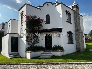 Tequisquiapan centro rento hermosa casa en privada con...