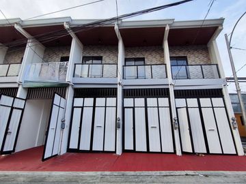 For Sale 2 Storey Modern Townhouse in Maligaya Park...