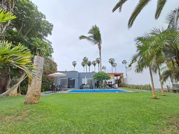 Exclusiva Residencia en La Encantada de Villa – Chorrillos