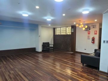 ALQUILO CASA EN RESIDENCIAL SAN MARTIN CON AV AYACABA ICA