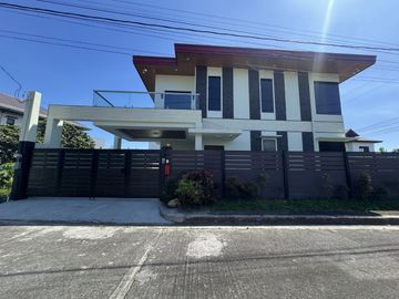 SPACIOUS SINGLE DETACHED HOUSE AND LOT FOR SALE IN...