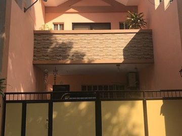 Paranaque UPS-5 House For Sale Lot105sqm